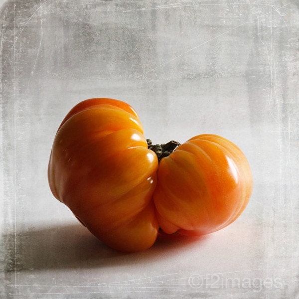 8x8 Tomato