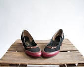 Vintage 40s Buckle Heels / 1940s Pumps / Suede and Redwood Leather / Shoes 6.5 - GingerRootVintage