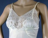 SALE 50s Ivory Barbizon Satin Sylfaire Full Slip Dress, XSmall - Vintage Lingerie