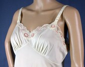 SALE 60s Ivory Nylon Full Slip Dress, 36 - Vintage Lingerie
