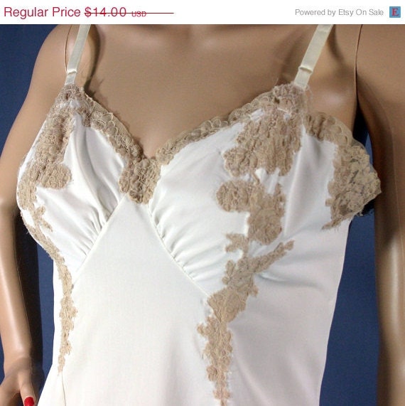 SALE 50s Rogers White With Ecru Lace Full Slip Dress, 34 - Vintage Lingerie