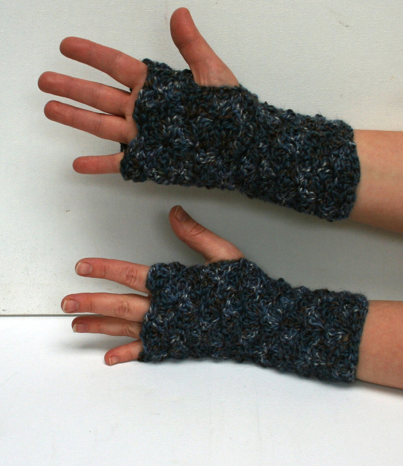Fingerless Gloves Wristwarmers -Dappled Blue