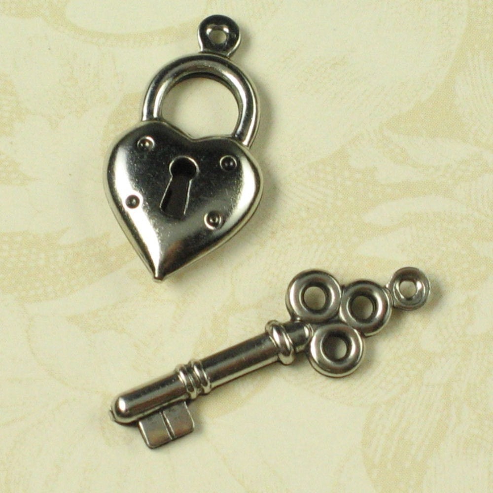 3 Sets Antique Silver Heart Lock and Keys Charms 741