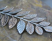 2 pcs - Antique Silver Brass Leaf Botanical Branches 713