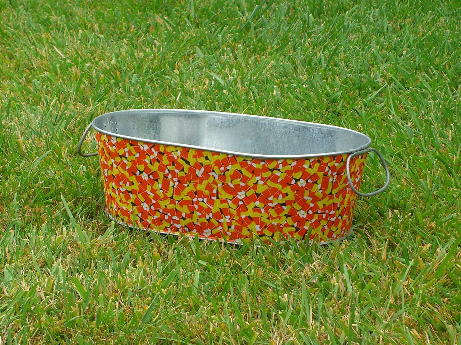 Medium Oblong Galvanized Tub Planter Candy Corn - It's Halloween Tonight