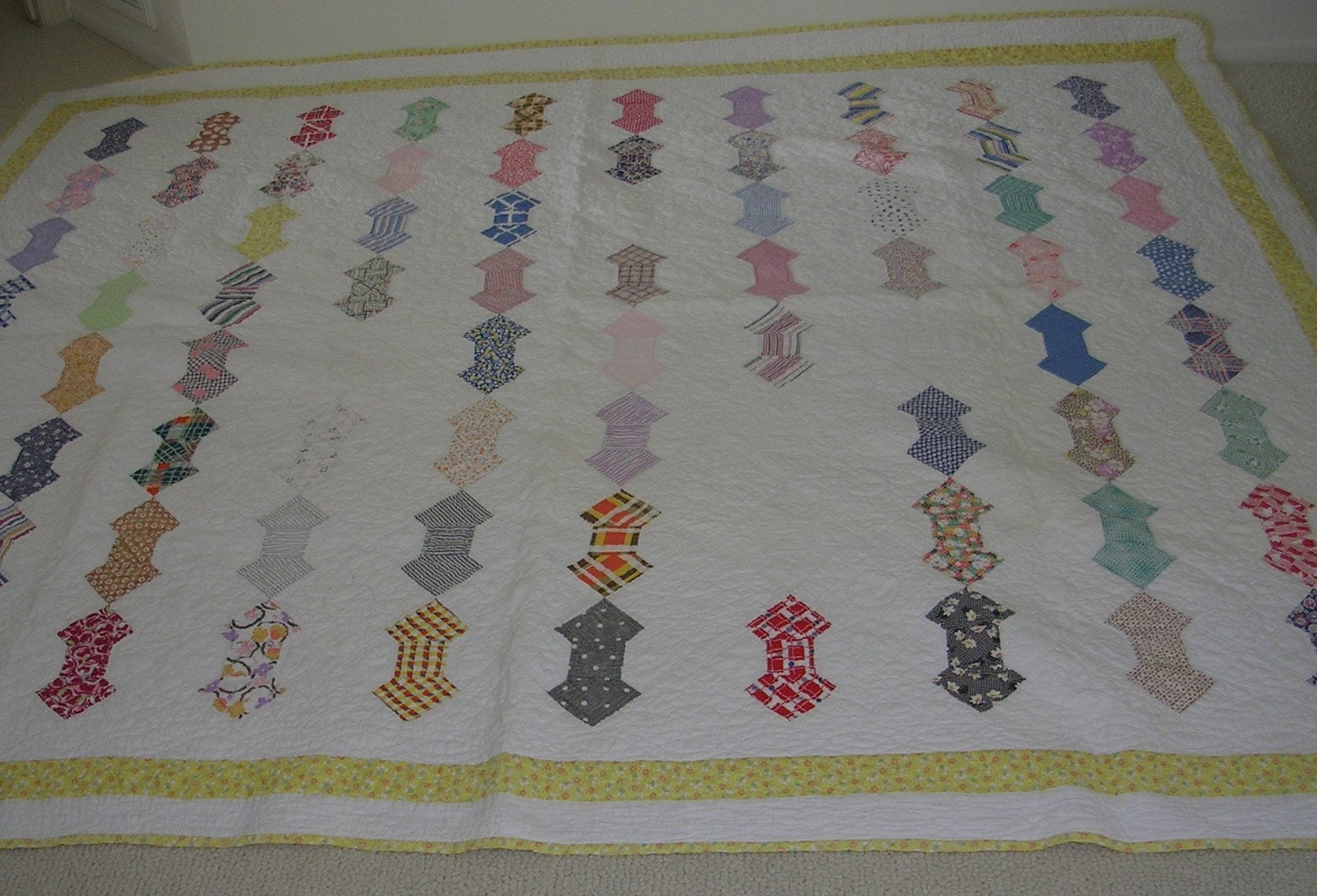 Vintage Bowtie Quilt----Sale
