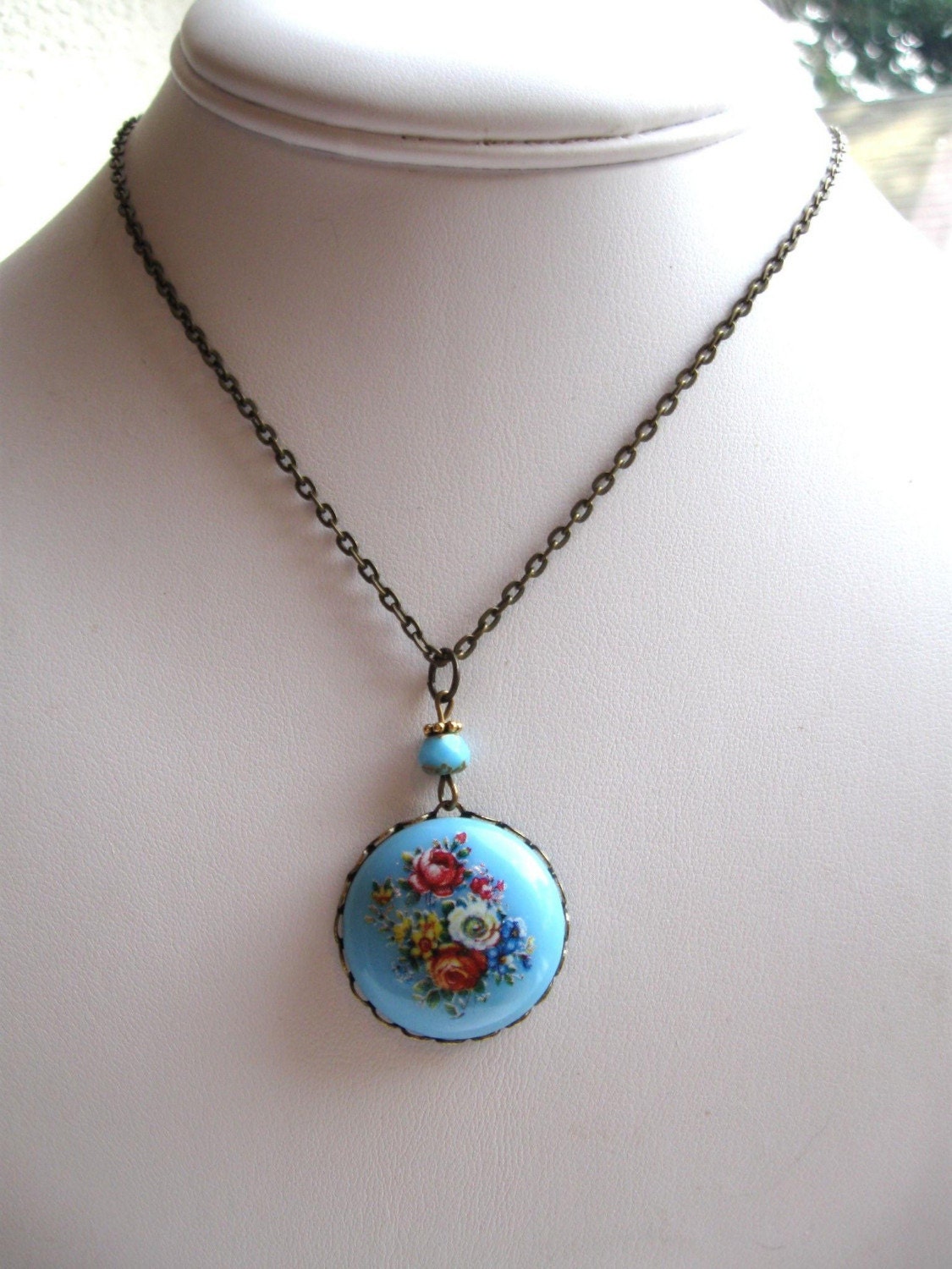 Boho Blue Flower Necklace - vintage cabochon