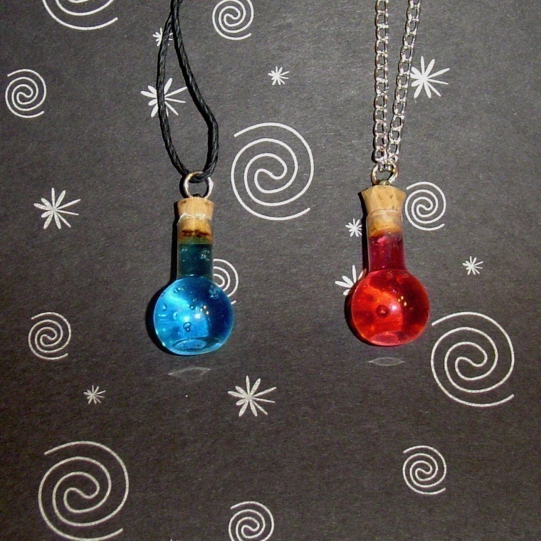 Pair of Health and Mana Potion Necklaces - Friendship Set