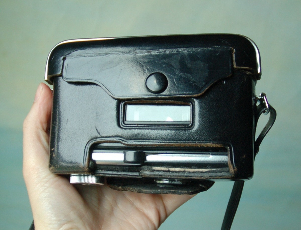 Vintage Camera.  Fun Style and Decor Piece