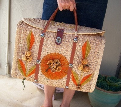 Vintage 1970s straw tote bag / Orange Flowers / large