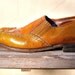 Vintage candy caramel mens loafers / Stacy Adams / size 9.5