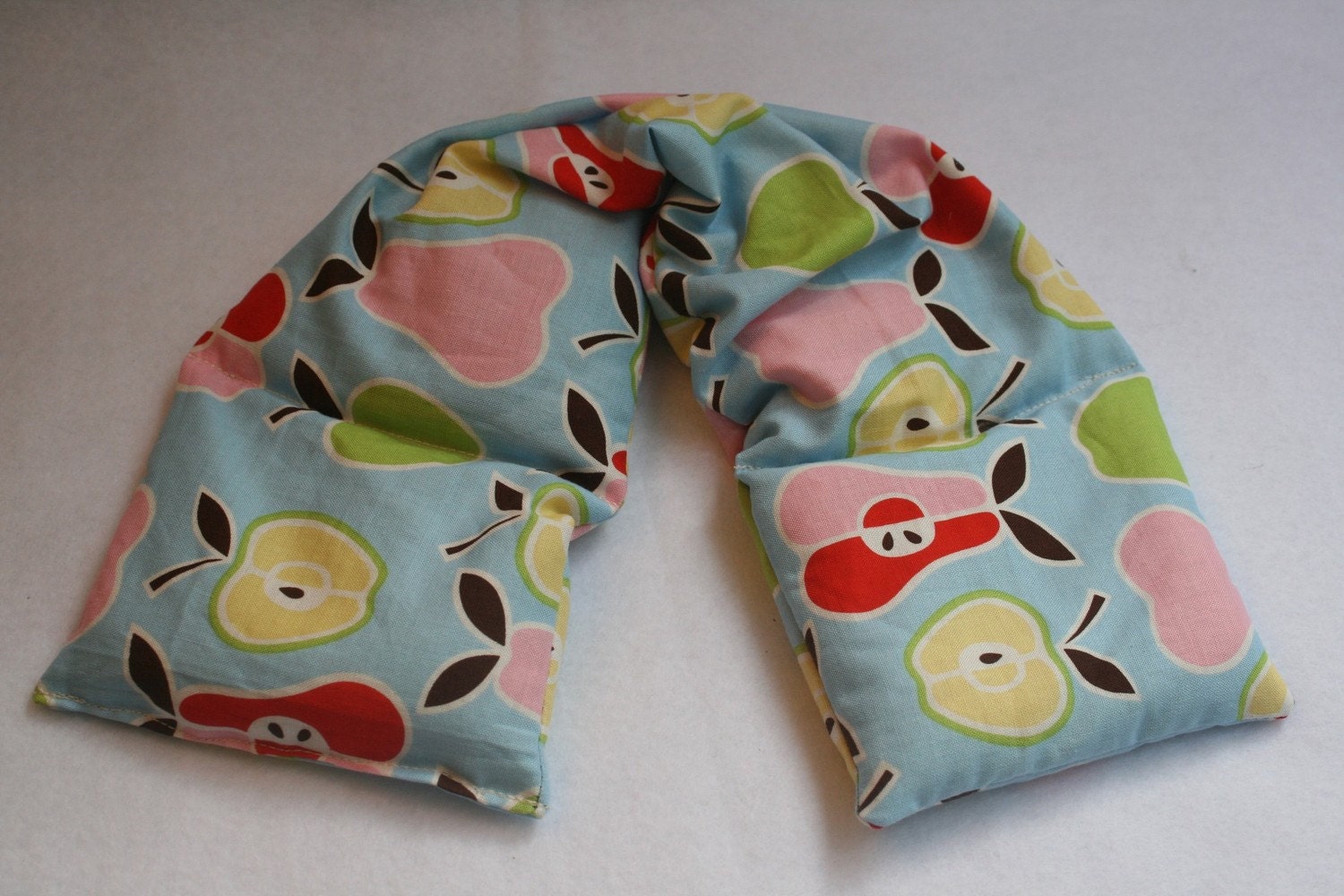 Hot Cold Therapy Wrap/ Neck Shoulder/ Flax Seed Mint, Lavender- Ships The Next Day-Pears