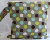 Wet Bag-Large Waterproof Wet Bag 12.5 x 12.5 Snap Handle Gray Dot