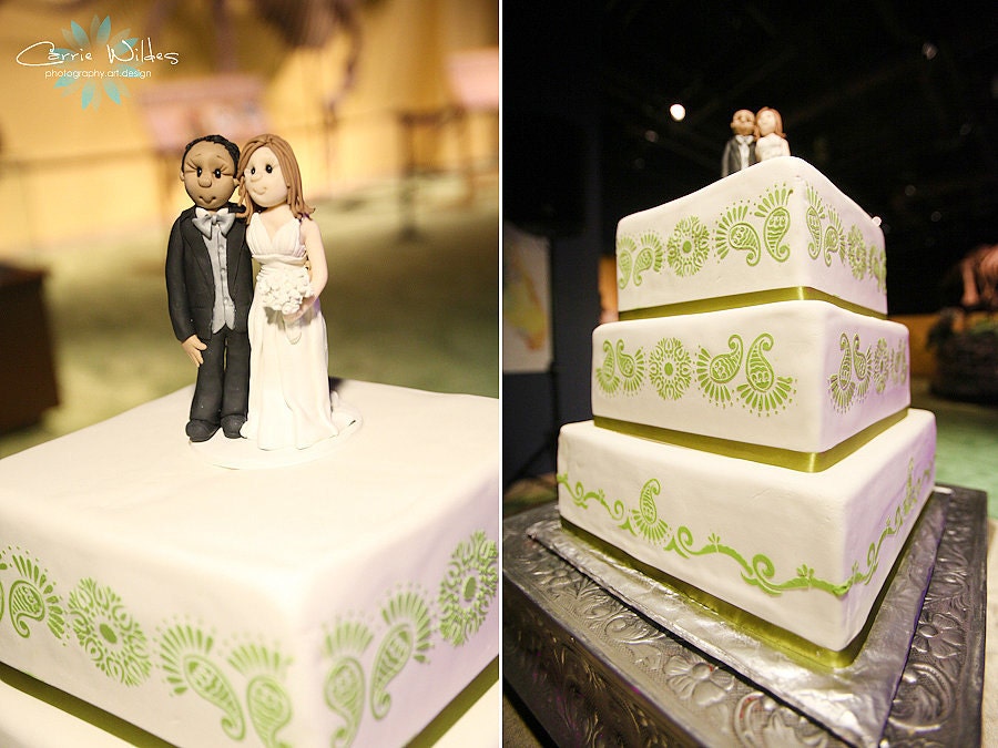 Custom Bride and Groom Wedding Cake Topper
