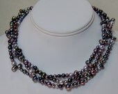 Peacock pearl necklace