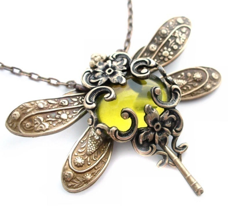 Olive Divine - Dragonfly necklace, Victorian style, Original Federikas vintage filigree jewelry, dragonfly pendant necklace