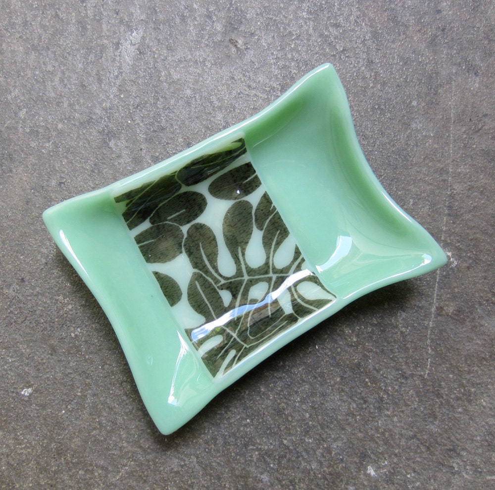 Mint Green Fused Glass Soap Dish, Bathroom Decor, Glass Home Decor, Leaf print