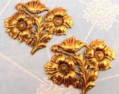 Flower Stamping Antique Gold 2 Pc. K29