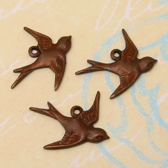 Trinity Brass Bird Charms, Vintage Patina VP75
