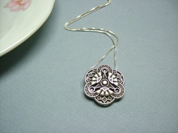 Antique Silver 1900's Vintage Inspired Metal Button with 925 Sterling Silver Necklace