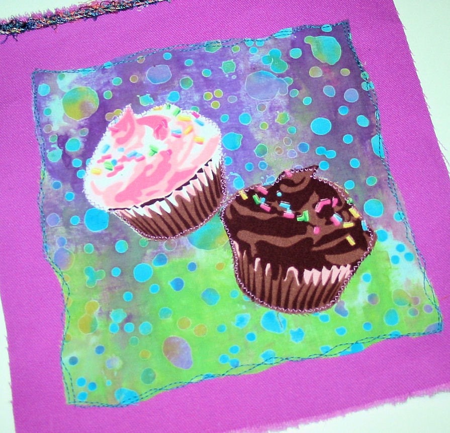 Peace, Love & Cupcakes Flag Garland