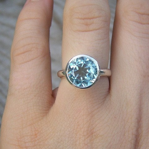 Sky Blue Topaz Gemstone and Sterling Ring, SIZE 8 Ready to ship