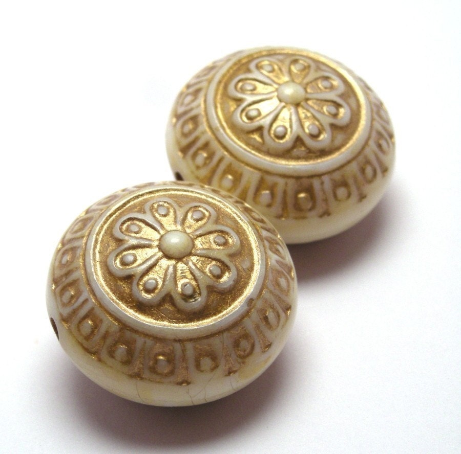 2 Large Vintage Plastic Etched Flower Beads - Ivory and Gold VPB115