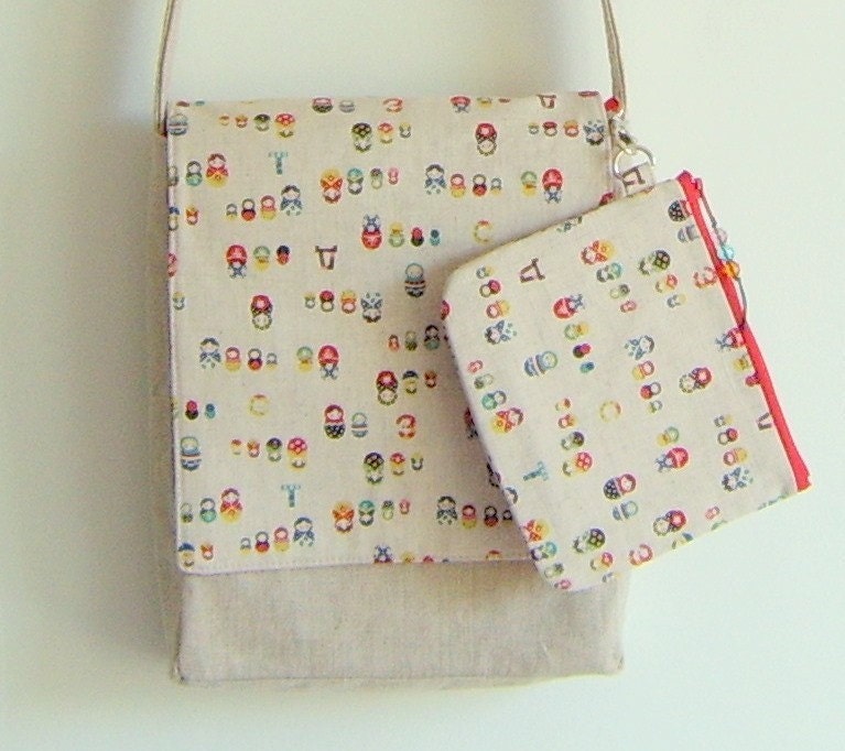 Matryoshka messenger bag and pouch gift set