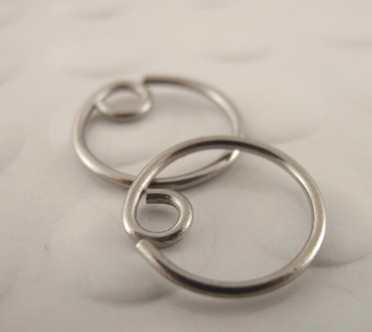 Titanium Hypo Allergenic Earring Hoops - 20 gauge - 10mm