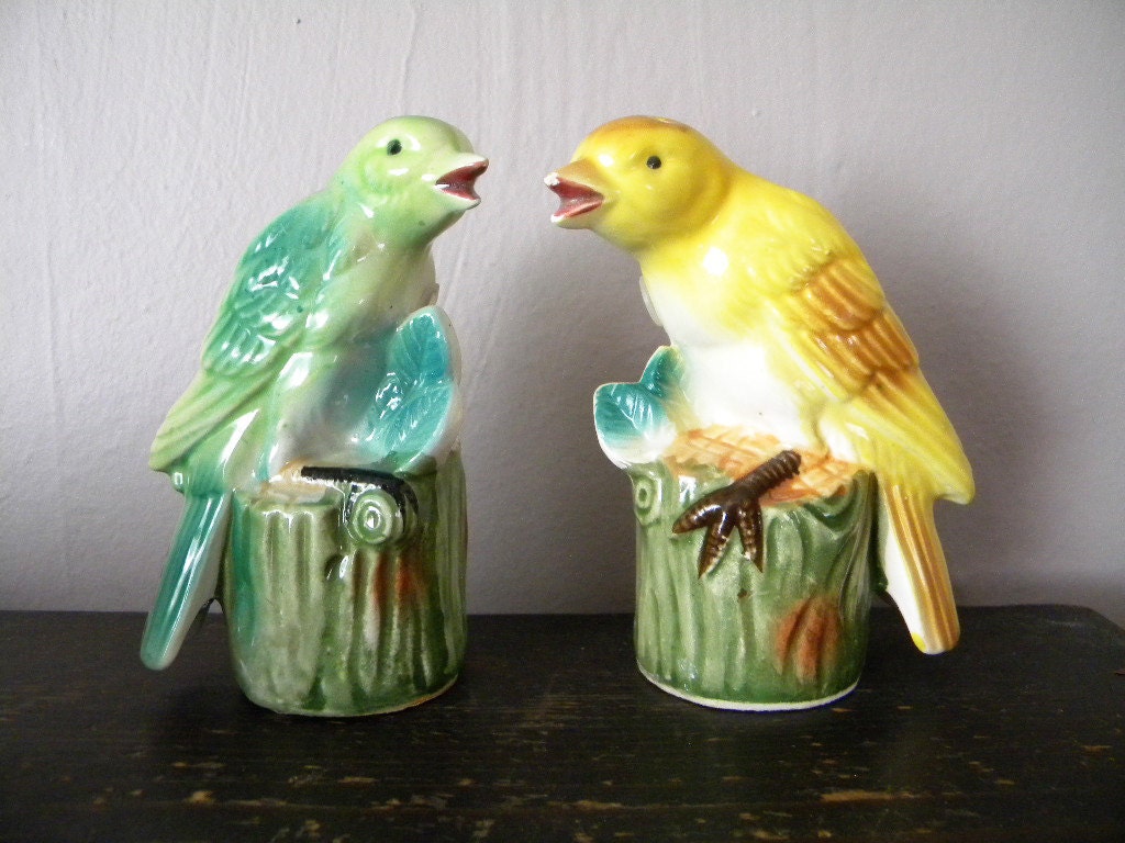 Vintage Large Pair of Birds Salt and Pepper Shakers