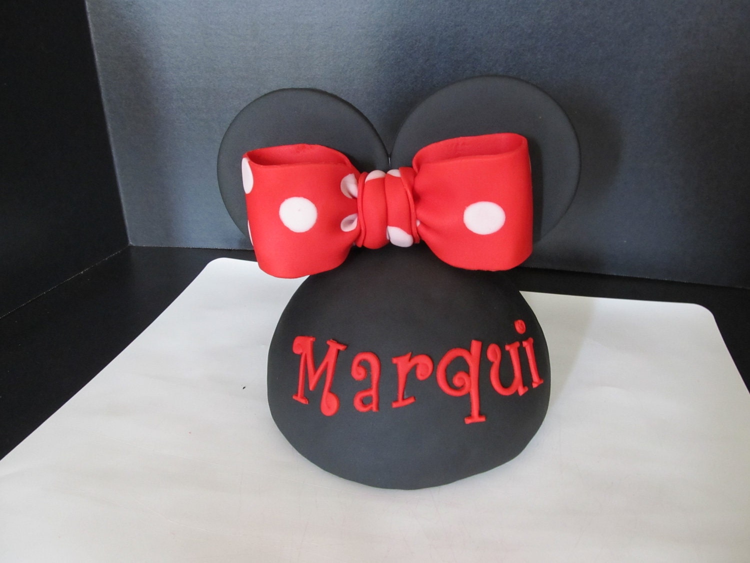 Minnie Mouse Inspired Dome Head, Ears & Bow Fondant Cake Topper