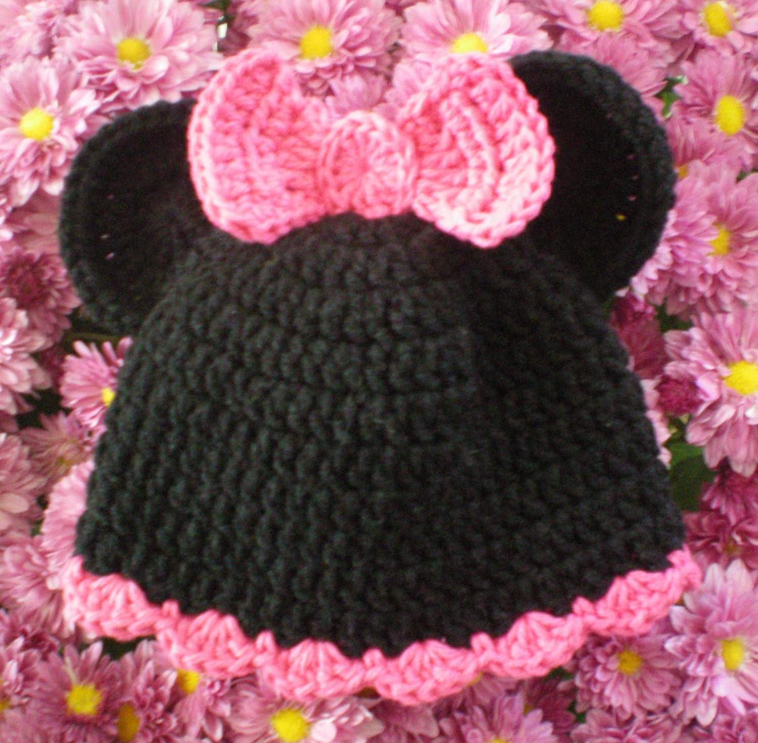 All sizes available Minnie Mouse hat black & hot pink trim and bow girls crocheted