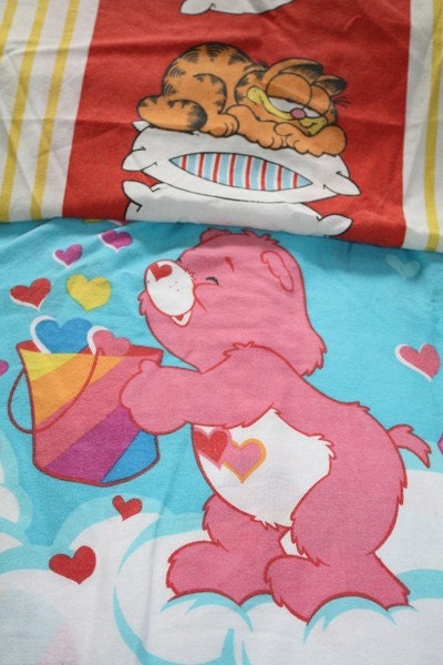 Custom  Sheets on Vintage Bed Sheets Garfield Care Bears Twin By Anniescupboards