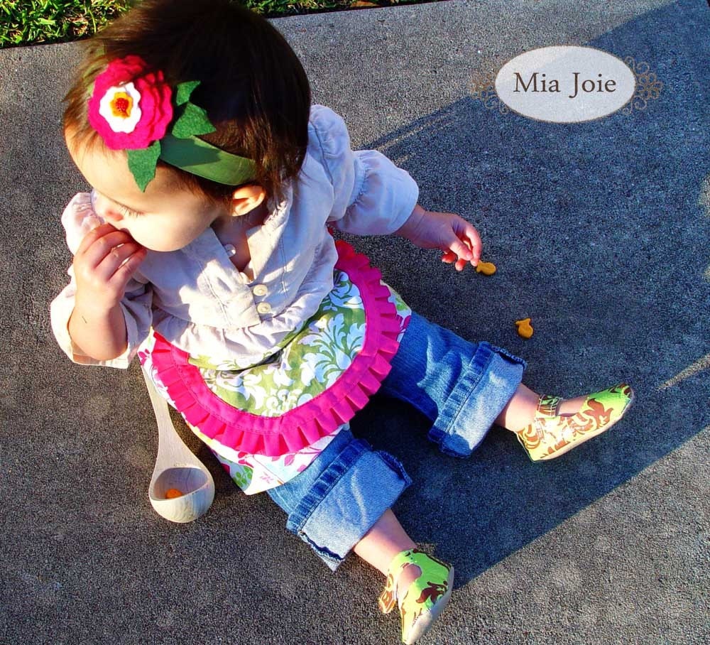 Mommy's Helper Half Apron