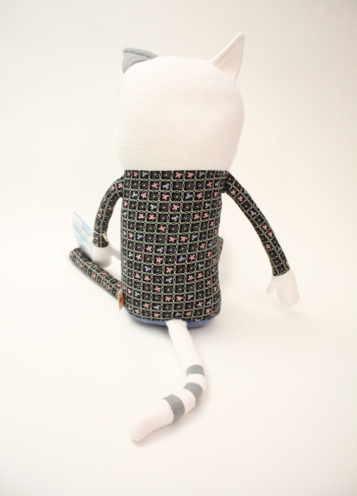 Winnie Von Katz Kitty