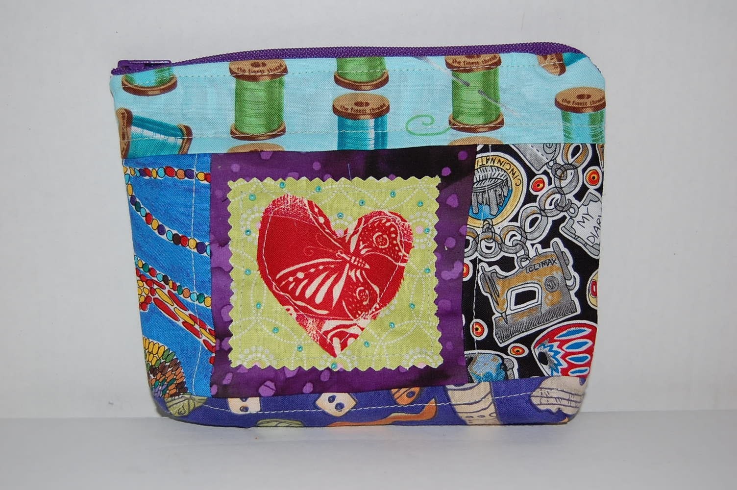 Art Quilt Zipper Coin Purse -  I love to sew -SALE