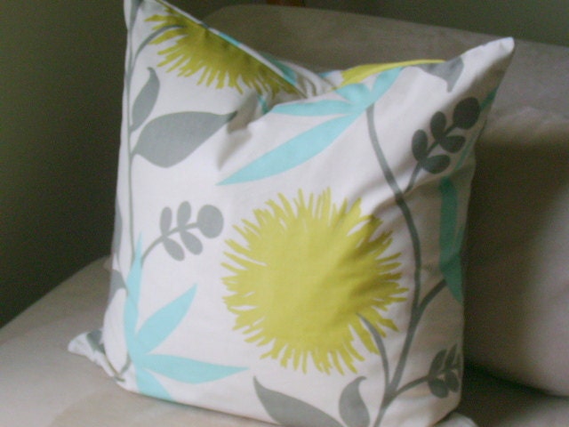 The Ana Pillow Cover