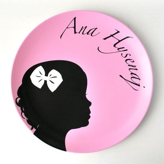 Personalized Girl or Boy Silhouette Plate - personalized with a choice of existing silhouettes or your very own custom silhouette - by Le Papier Studio