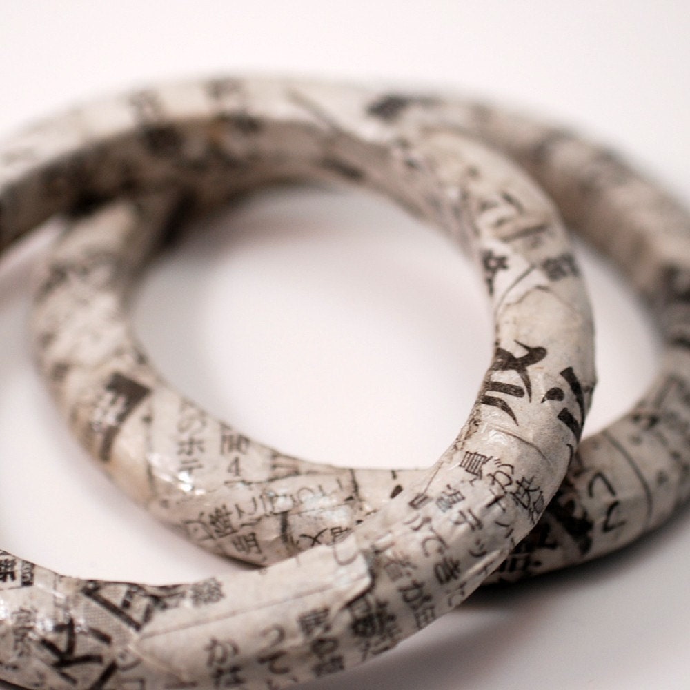 Eco-Friendly Bangle Bracelet - Recycled Japanese Newspaper