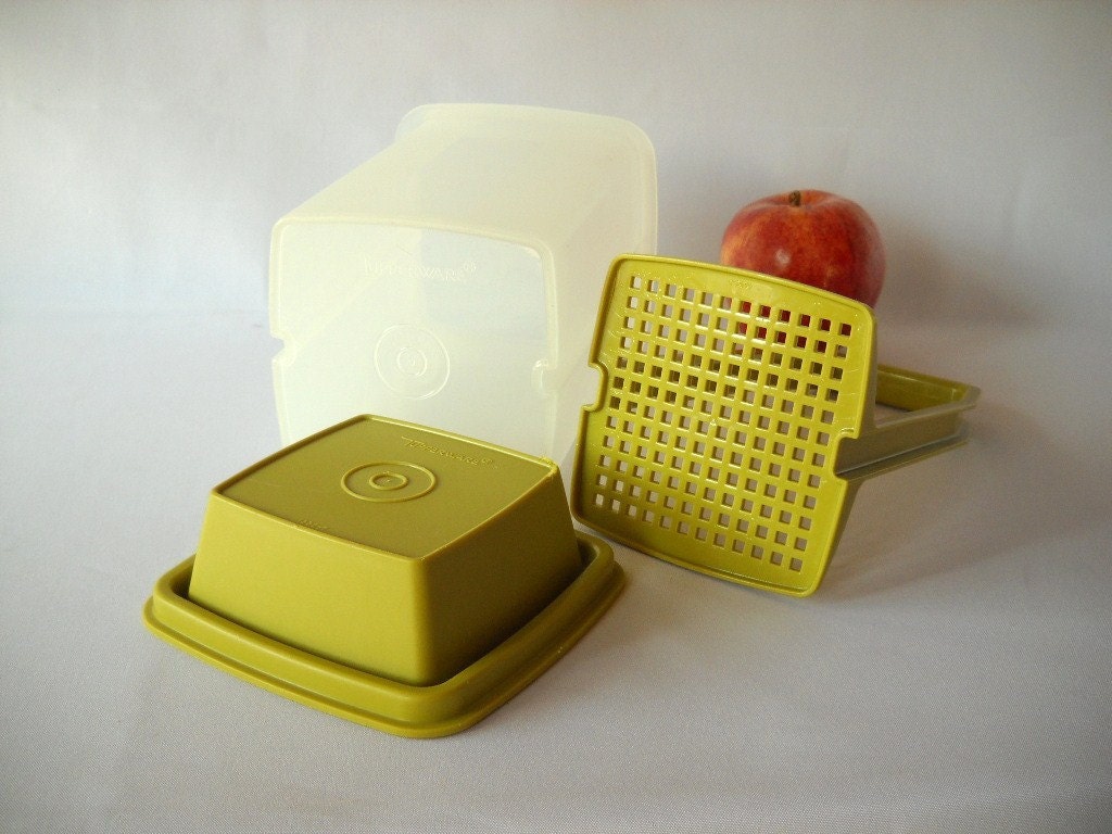 Vintage Tupperware Pickle Keeper Container Avocado Green 1970s Kitchen Decor Pick A Dilly Storage Plastic Storage