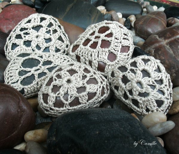 SALE Crochet River Stones in Linen Set of 5 Triangular Shape Stones - Ready to Ship