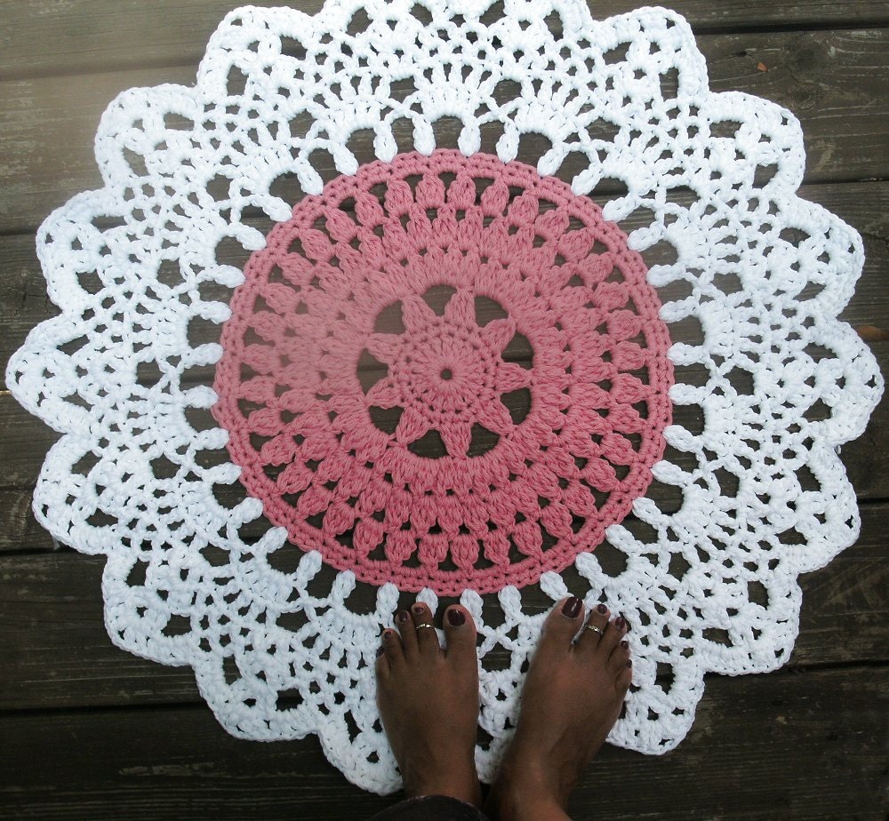 Rose Pink and White Crochet Doily Cotton Rug in 30" Circle Lacy Pattern Non Skid