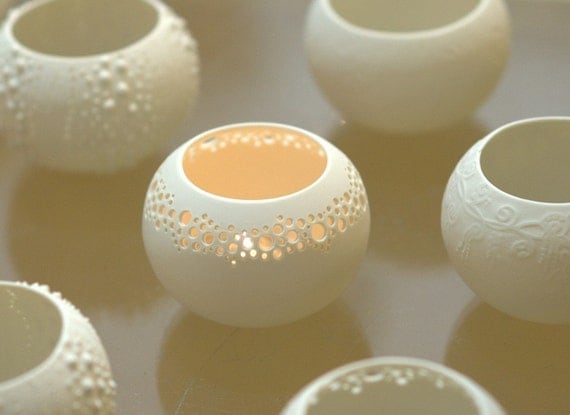 Porcelain Tea light Delight - Candle holder N.1. Contemporary ceramic lighting. Designed and crafted by Wapa Studio.