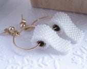 Toilet Paper earrings on 14kgf post earrings, allow 2-3 weeks before shipping