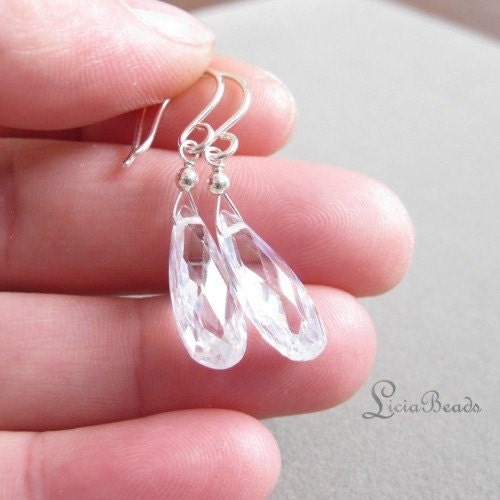 Clean Rain - Cubic Zirconia gemstone earrings