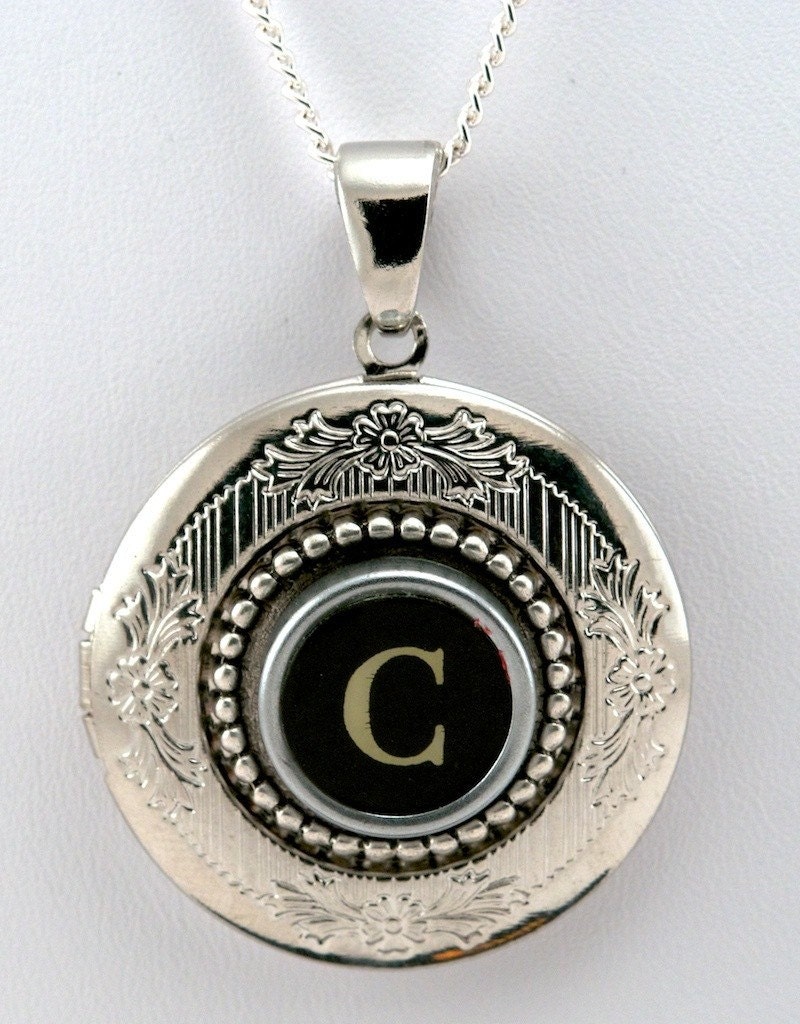 Vintage Jewelry - Typewriter Key Locket and Necklace - Initial C - Jewelry Box