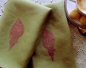 Calista - set of two linen napkins with calla lily design
