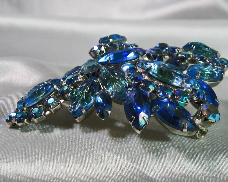 Vintage Rhinestone Brooch and Earrings Designer