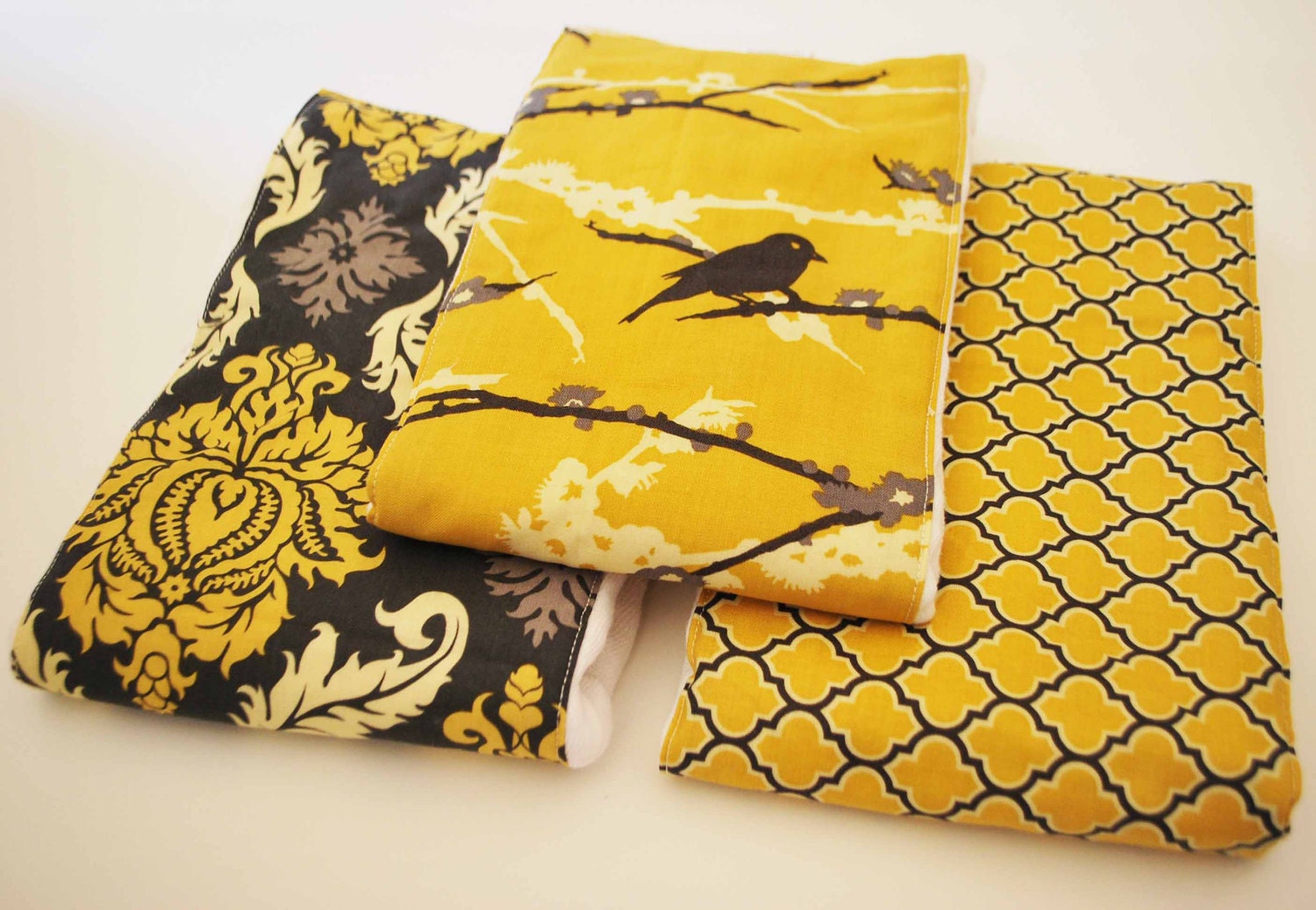 MUSTARD AVIARY........ (3) very ABSORBENT 100% cotton baby burp cloths with coordinating fun cotton print......very useful gift