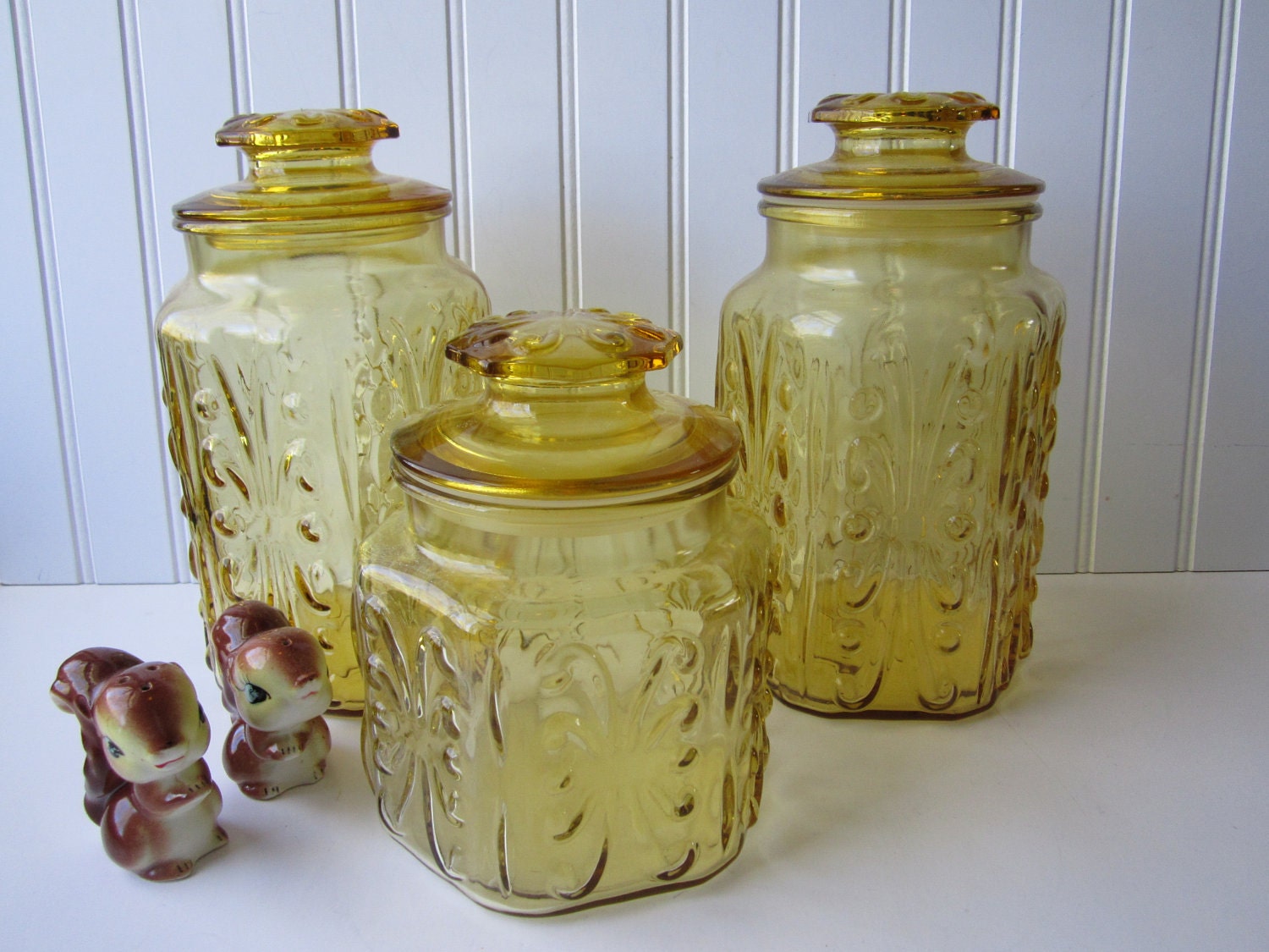 amber apothecary jars